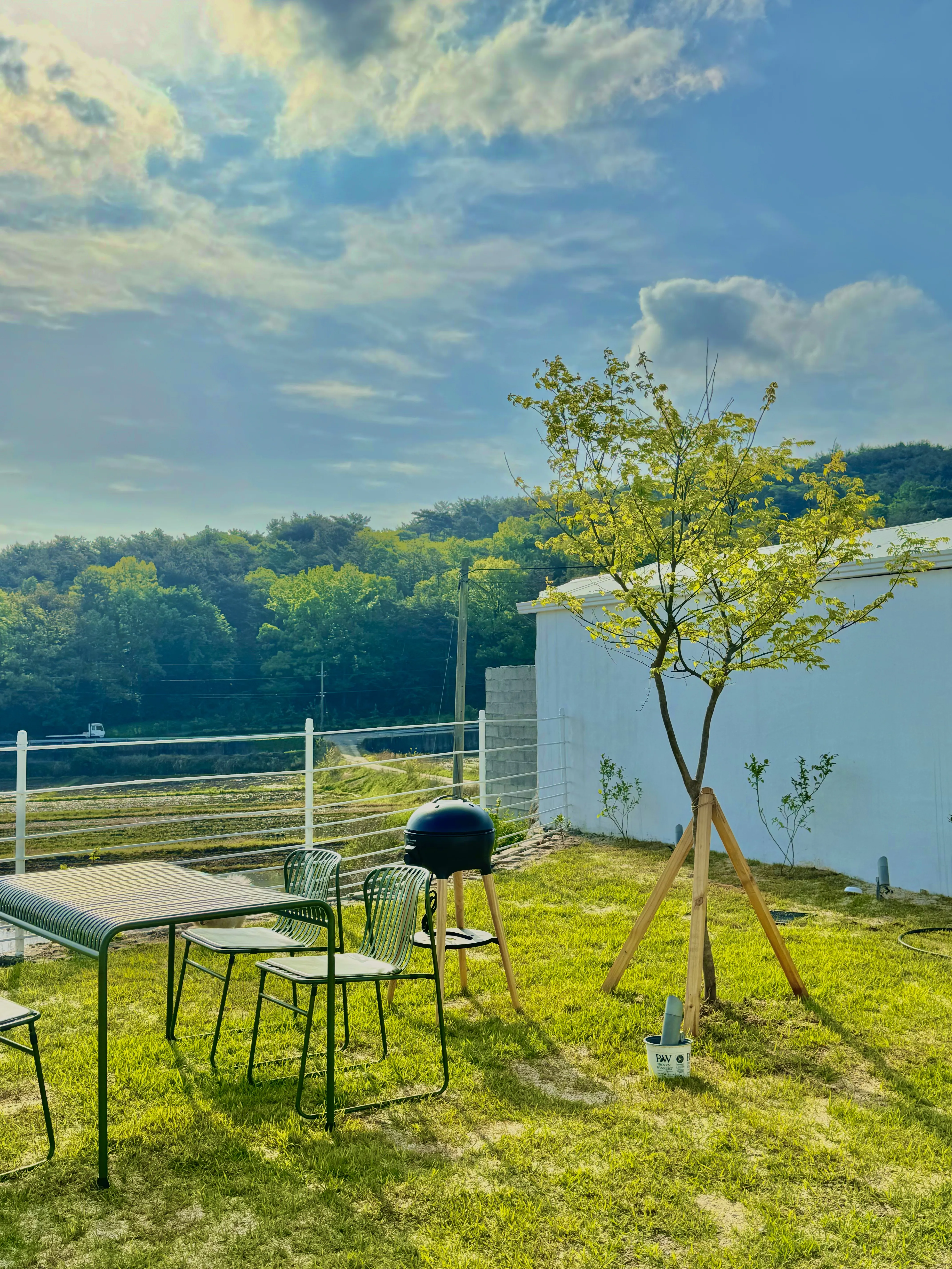 EDEN SUITE B